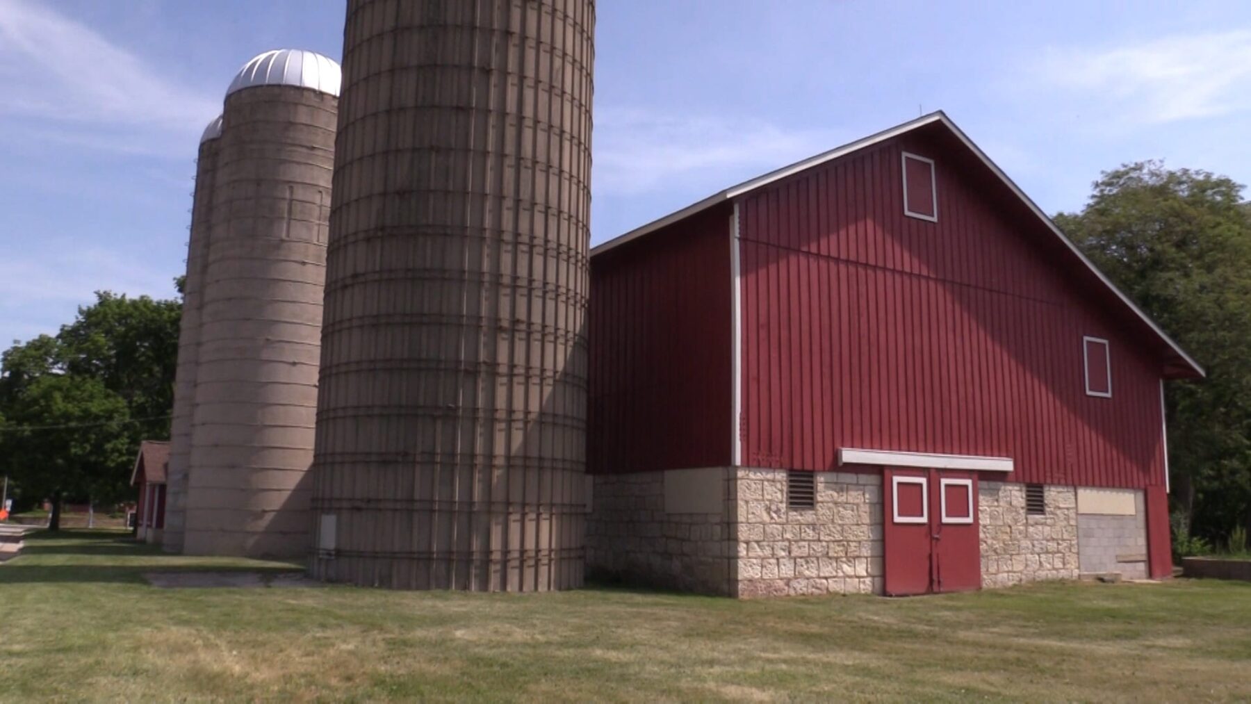 Seeking Businesses for Barn | India Day Returns | Last Fling Dedication