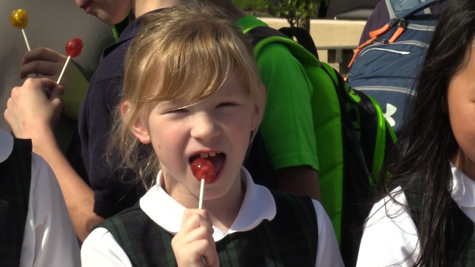Kids Try to Lick Cancer in Naperville